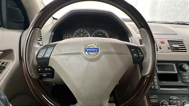 used 2004 Volvo XC90 car, priced at $3,966