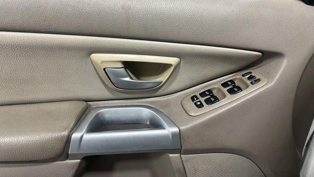 used 2004 Volvo XC90 car, priced at $3,966