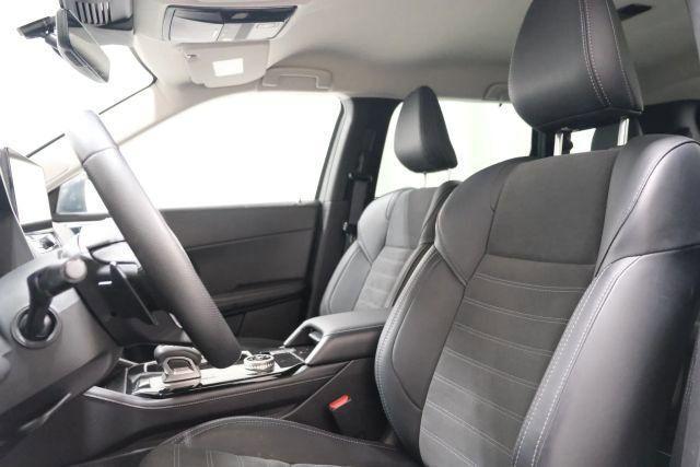 used 2025 Mitsubishi Outlander car, priced at $27,499
