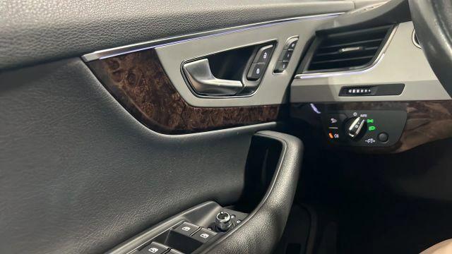 used 2019 Audi Q7 car, priced at $21,899