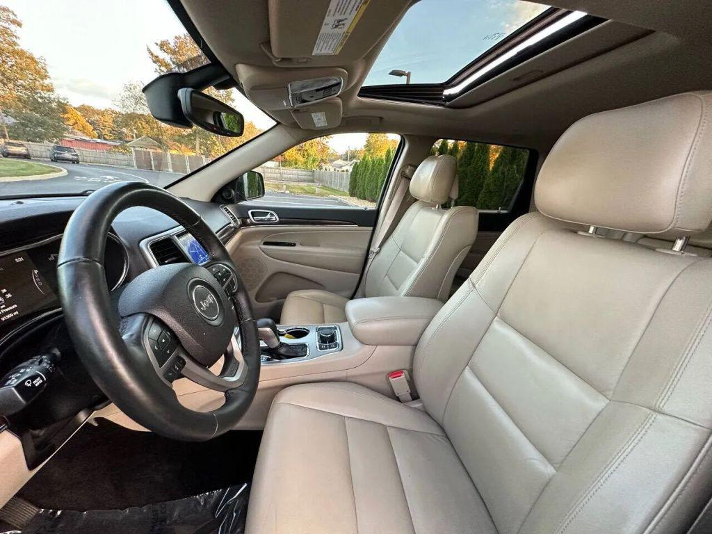 used 2018 Jeep Grand Cherokee car, priced at $15,500