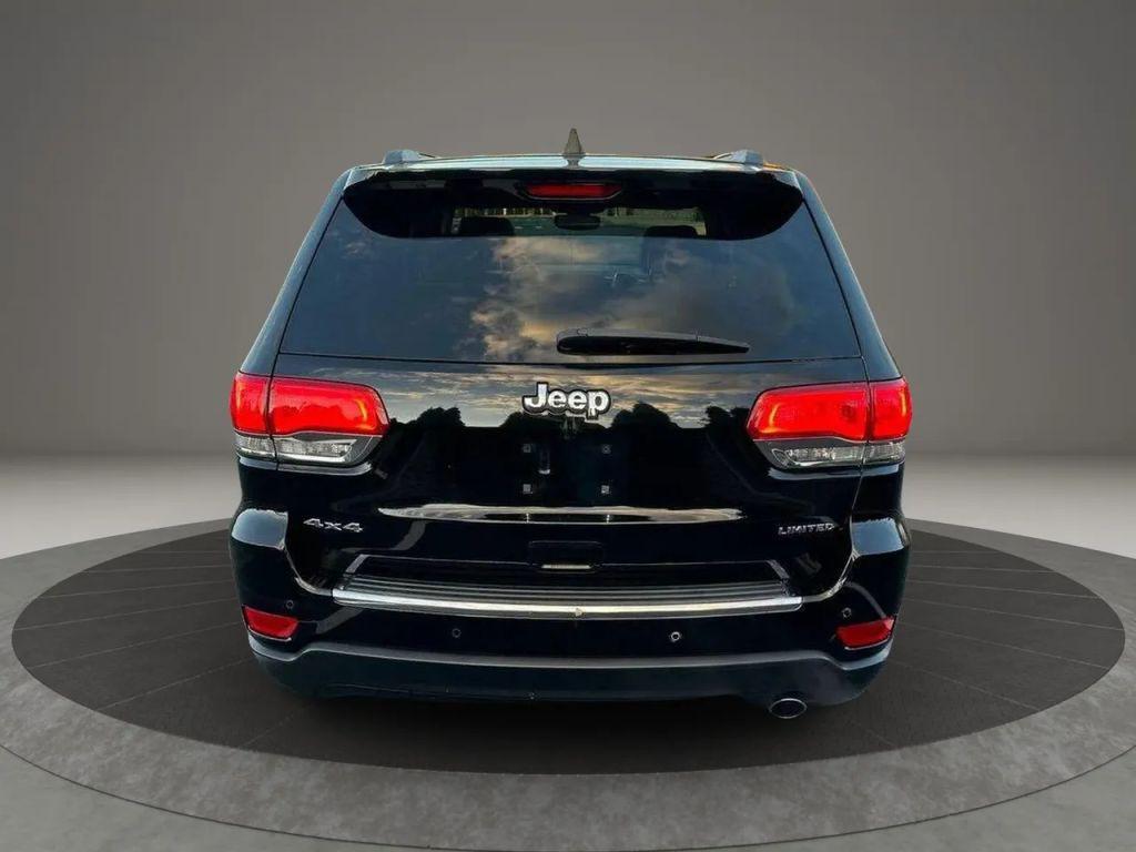 used 2018 Jeep Grand Cherokee car, priced at $15,500