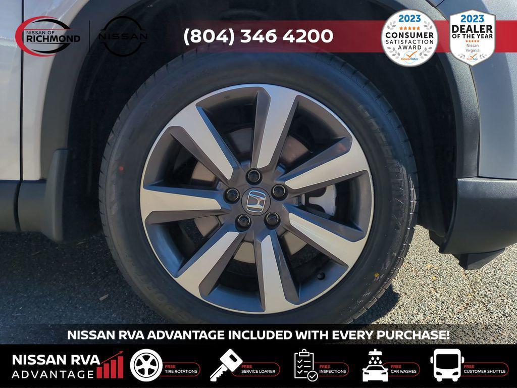 used 2024 Honda Pilot car, priced at $38,125