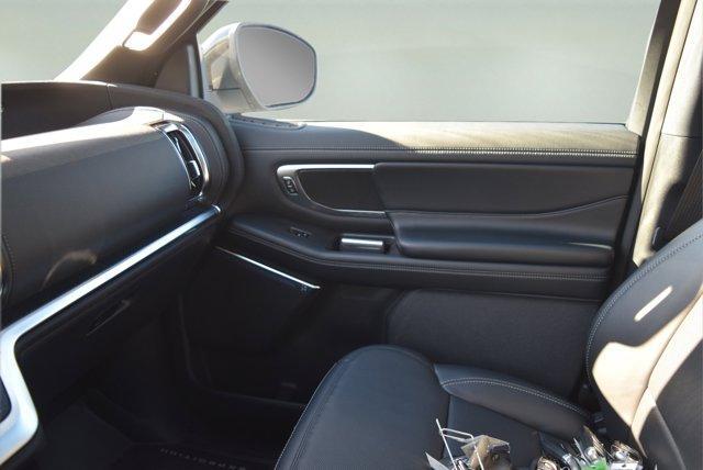 new 2025 Ford Expedition car, priced at $85,430