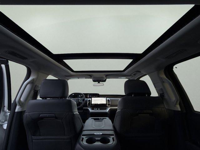 new 2026 Ford Expedition car, priced at $76,345