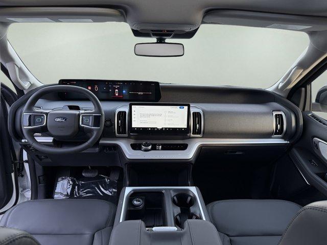 new 2026 Ford Expedition car, priced at $76,345