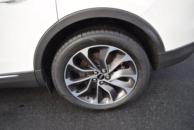 used 2021 Lincoln Nautilus car, priced at $31,512