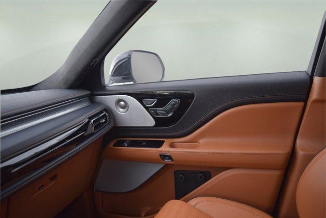 used 2025 Lincoln Aviator car, priced at $74,872