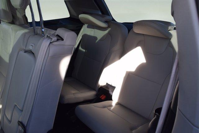 used 2019 Volvo XC90 car, priced at $22,872