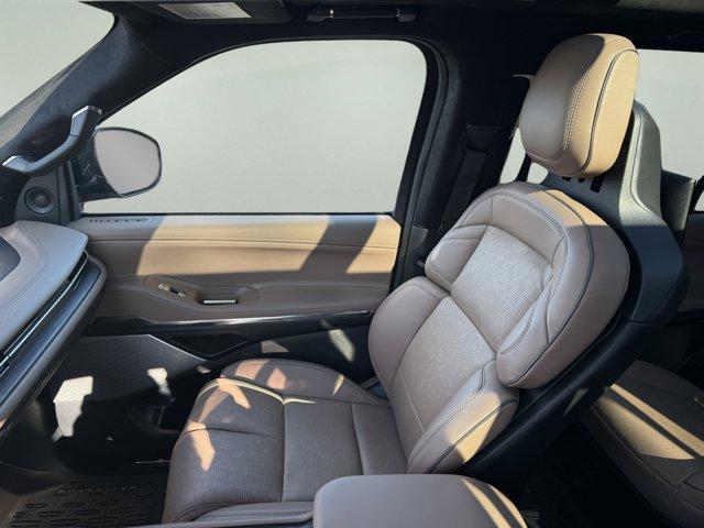 used 2025 Lincoln Navigator car, priced at $99,872