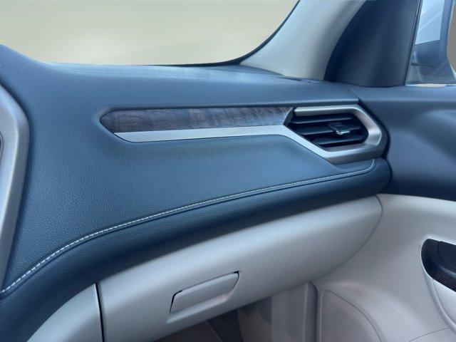 used 2023 GMC Acadia car, priced at $33,723