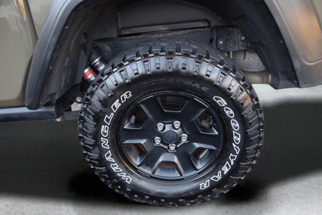 used 2020 Jeep Gladiator car, priced at $26,000