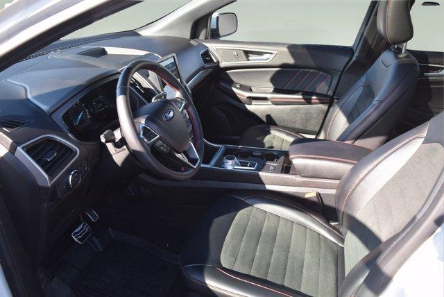 used 2022 Ford Edge car, priced at $28,000