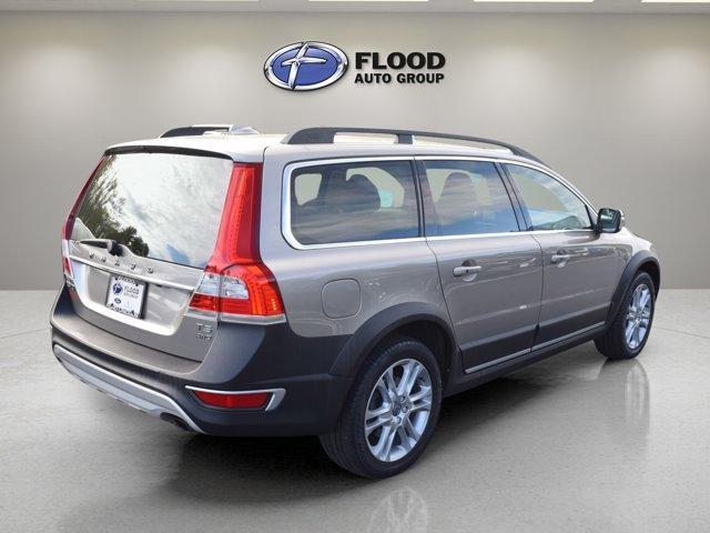 used 2016 Volvo XC70 car, priced at $19,872
