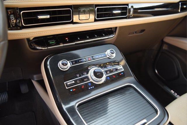 used 2022 Lincoln Nautilus car, priced at $32,419