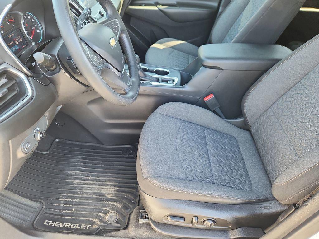used 2022 Chevrolet Equinox car, priced at $17,999
