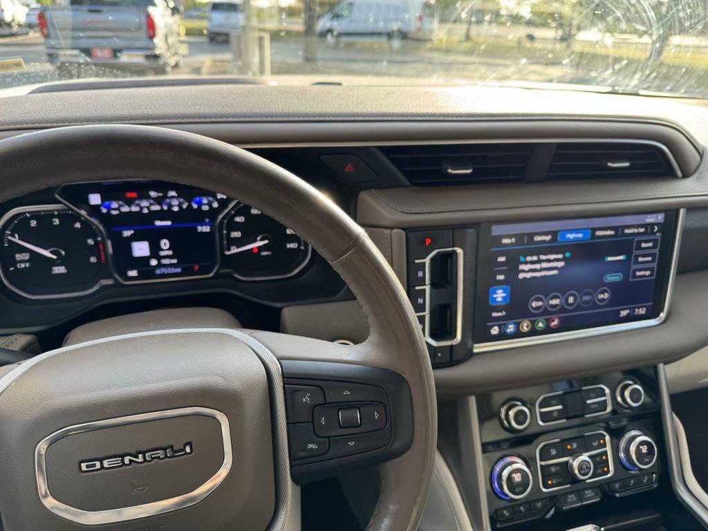 used 2021 GMC Yukon XL car, priced at $48,999