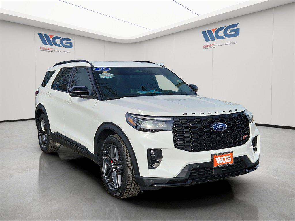 used 2025 Ford Explorer car, priced at $50,299