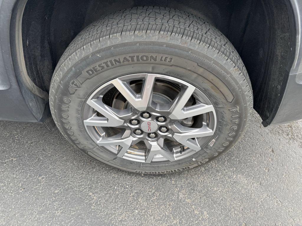 used 2021 GMC Acadia car, priced at $24,999