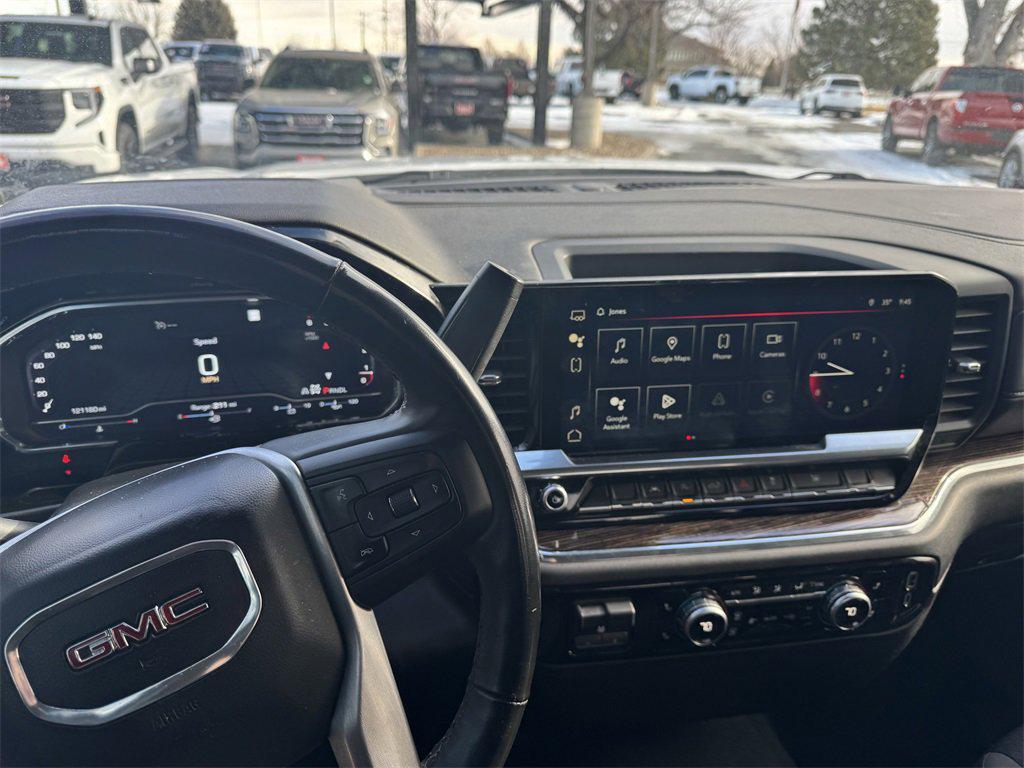 used 2023 GMC Sierra 1500 car, priced at $29,899