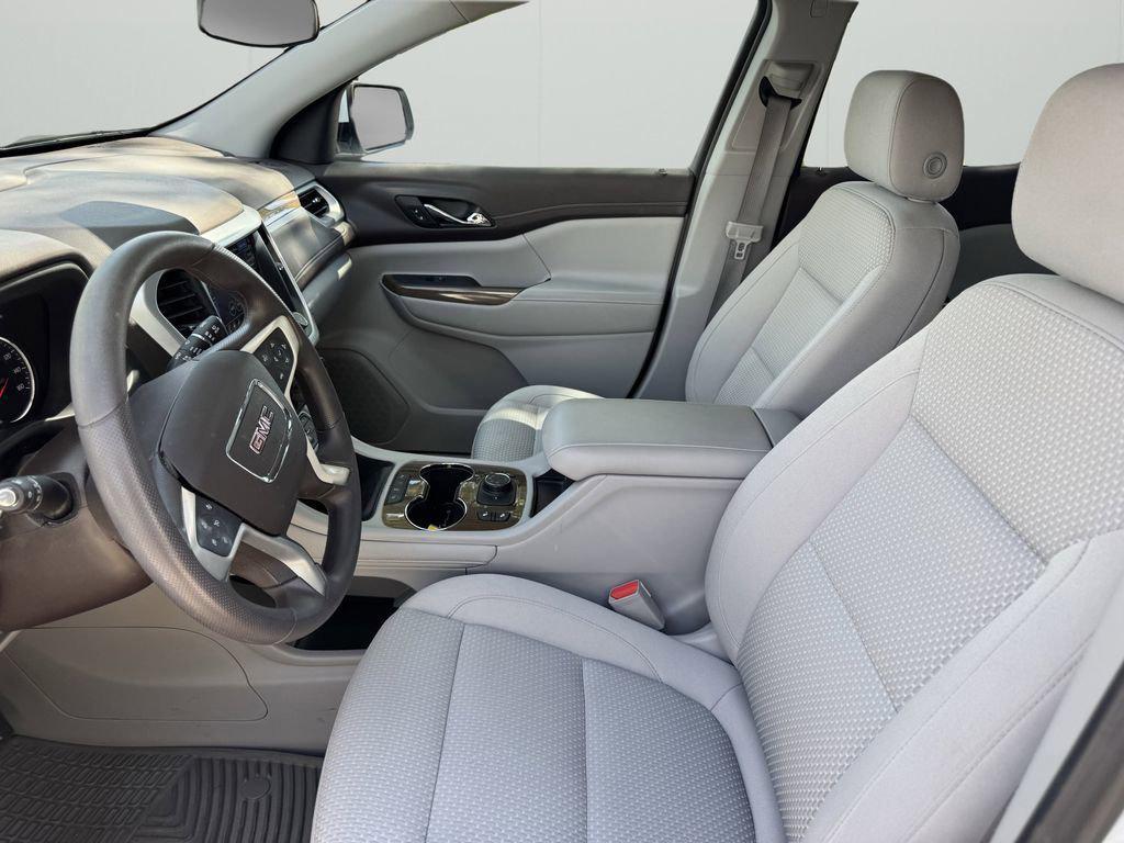 used 2023 GMC Acadia car, priced at $29,290