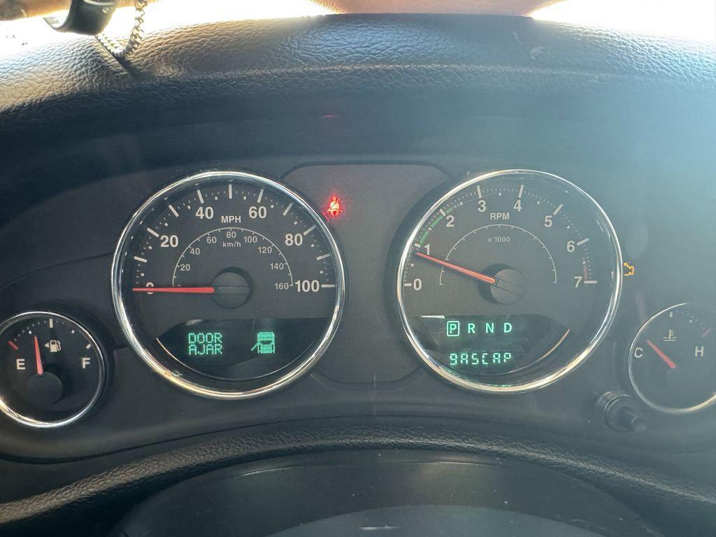 used 2015 Jeep Wrangler Unlimited car, priced at $13,599