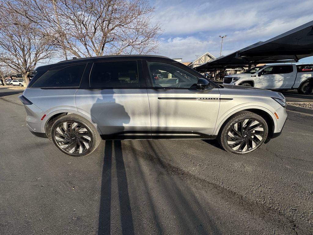 used 2024 Lincoln Nautilus car, priced at $50,399