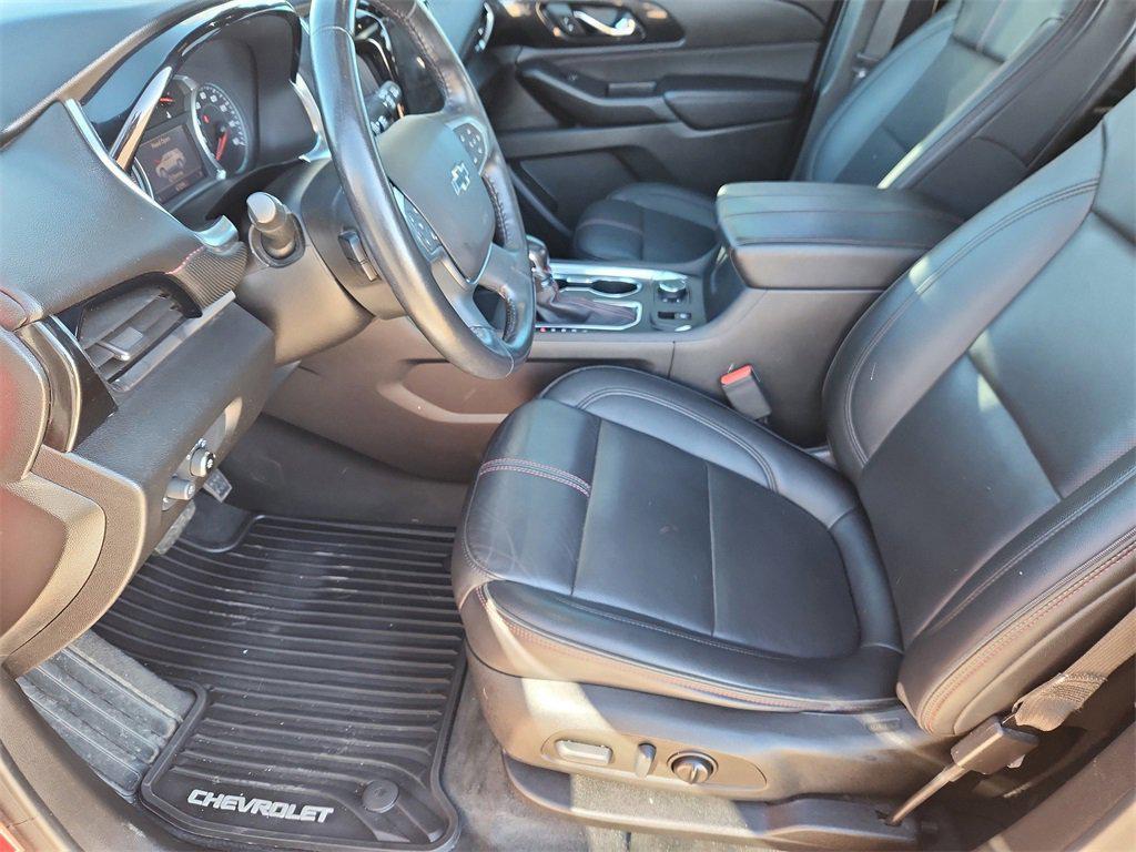used 2022 Chevrolet Traverse car, priced at $30,599
