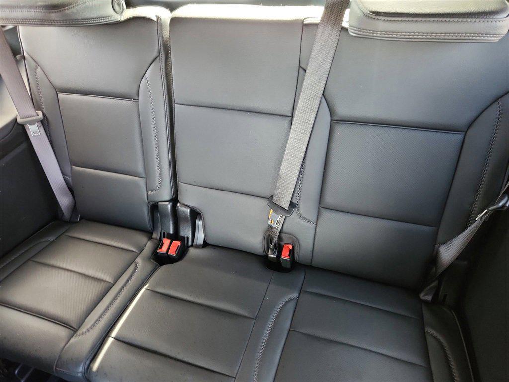 used 2025 GMC Yukon car, priced at $71,999