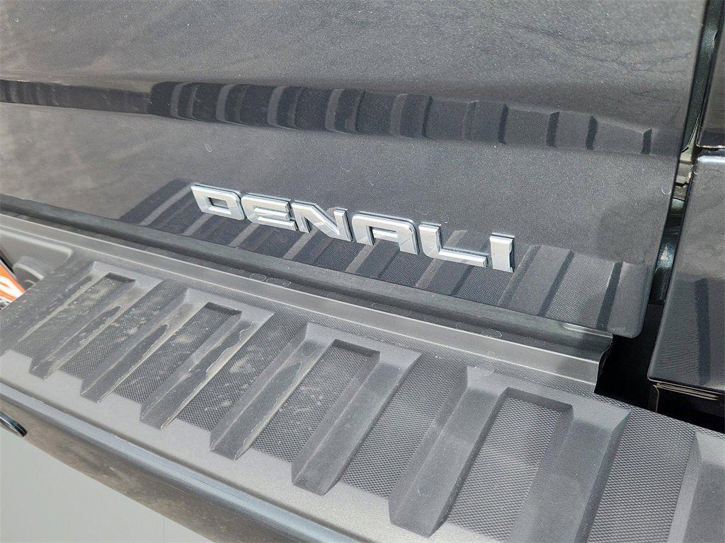 used 2018 GMC Sierra 1500 car, priced at $30,299