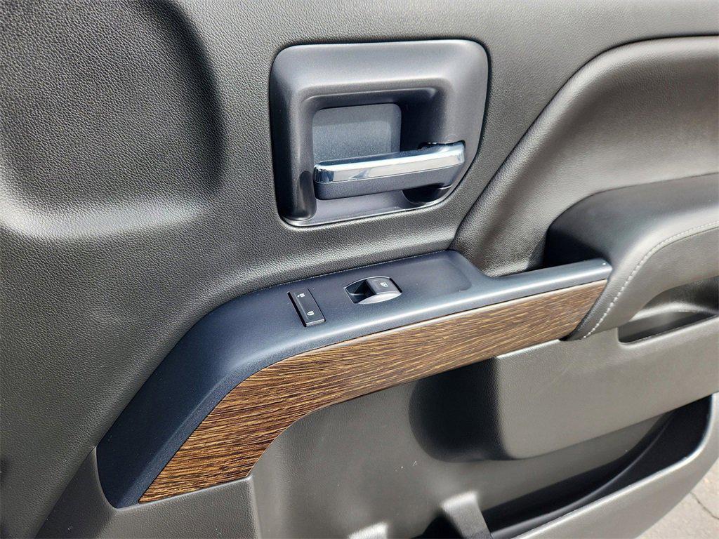 used 2018 GMC Sierra 1500 car, priced at $30,299