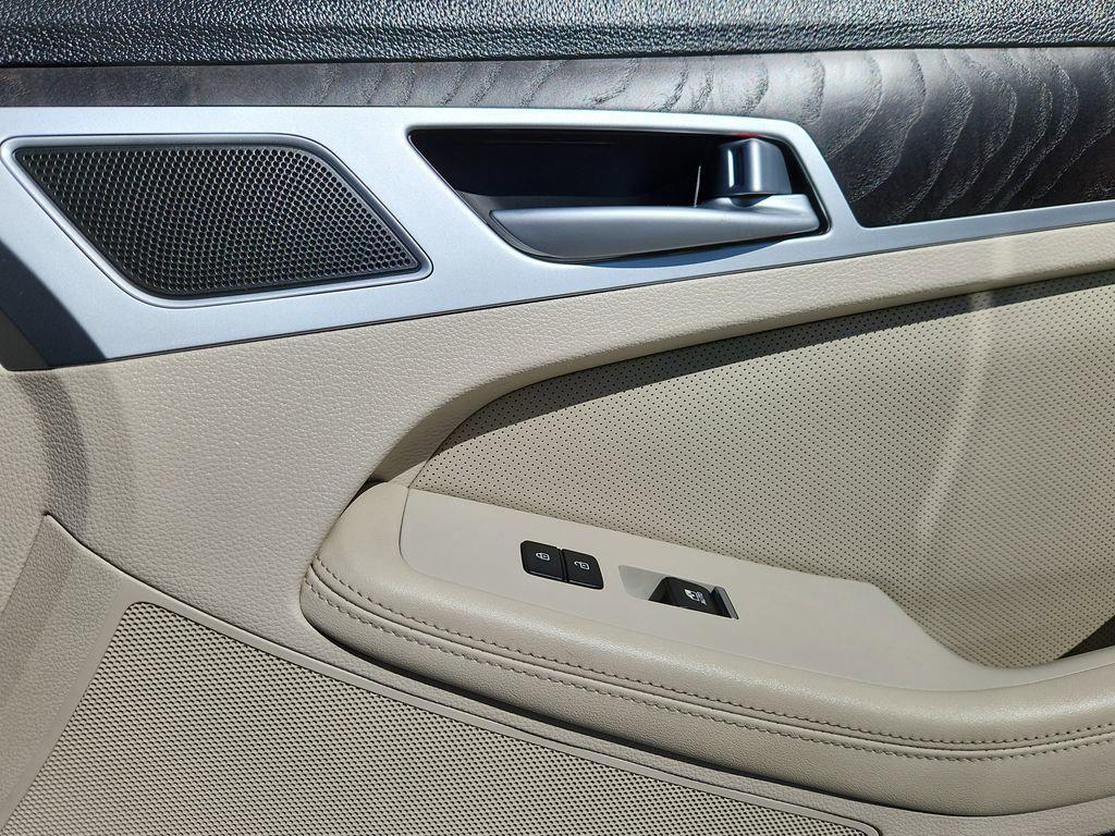 used 2017 Genesis G80 car, priced at $15,499