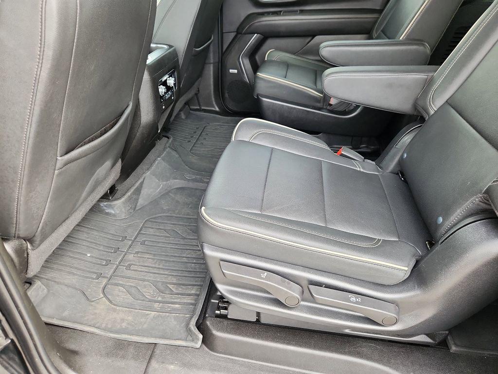 used 2022 GMC Yukon XL car, priced at $39,799