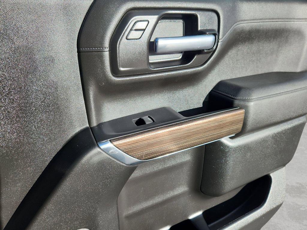 used 2022 Chevrolet Silverado 1500 car, priced at $33,399