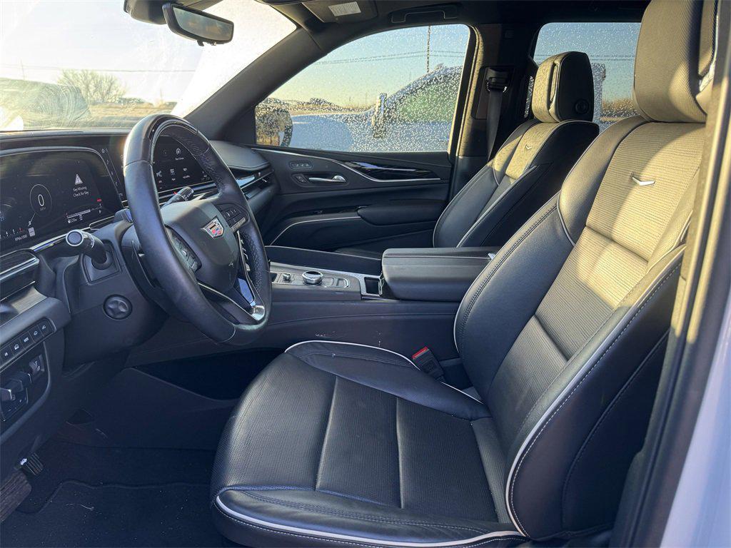 used 2024 Cadillac Escalade car, priced at $79,999
