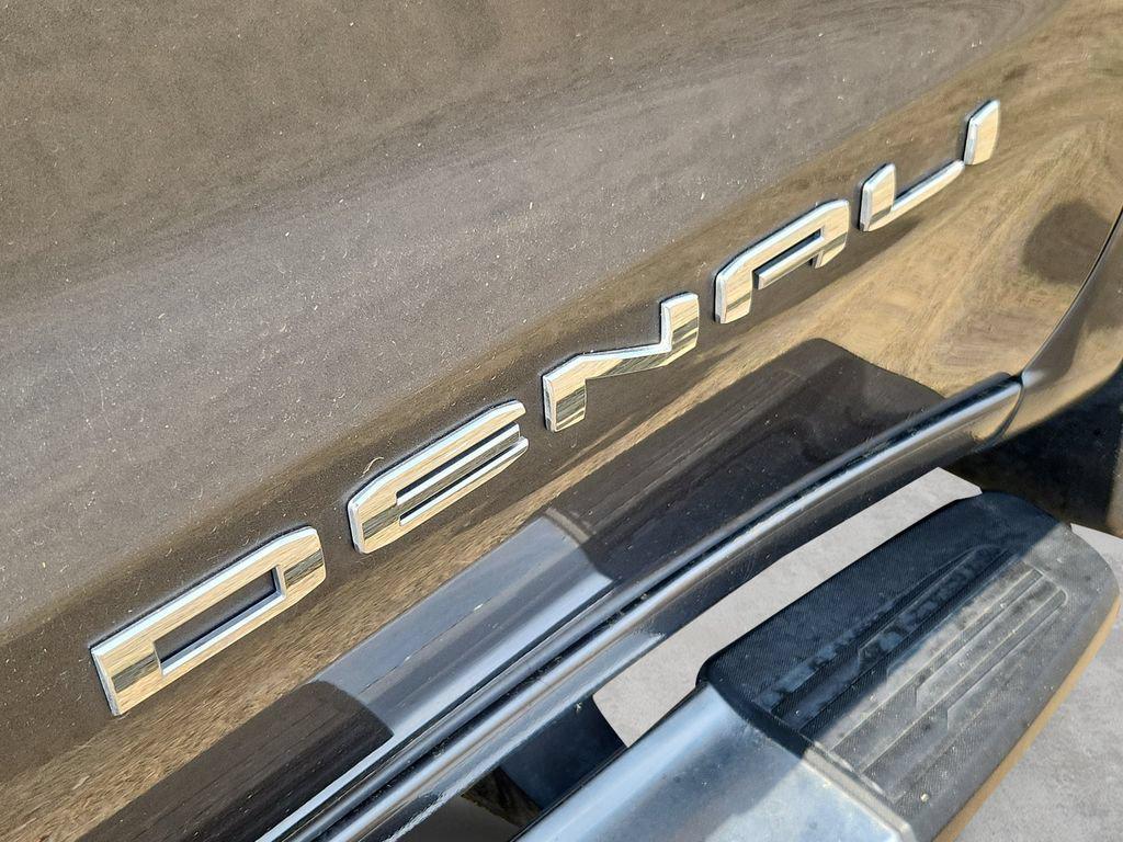 used 2021 GMC Sierra 1500 car, priced at $38,893