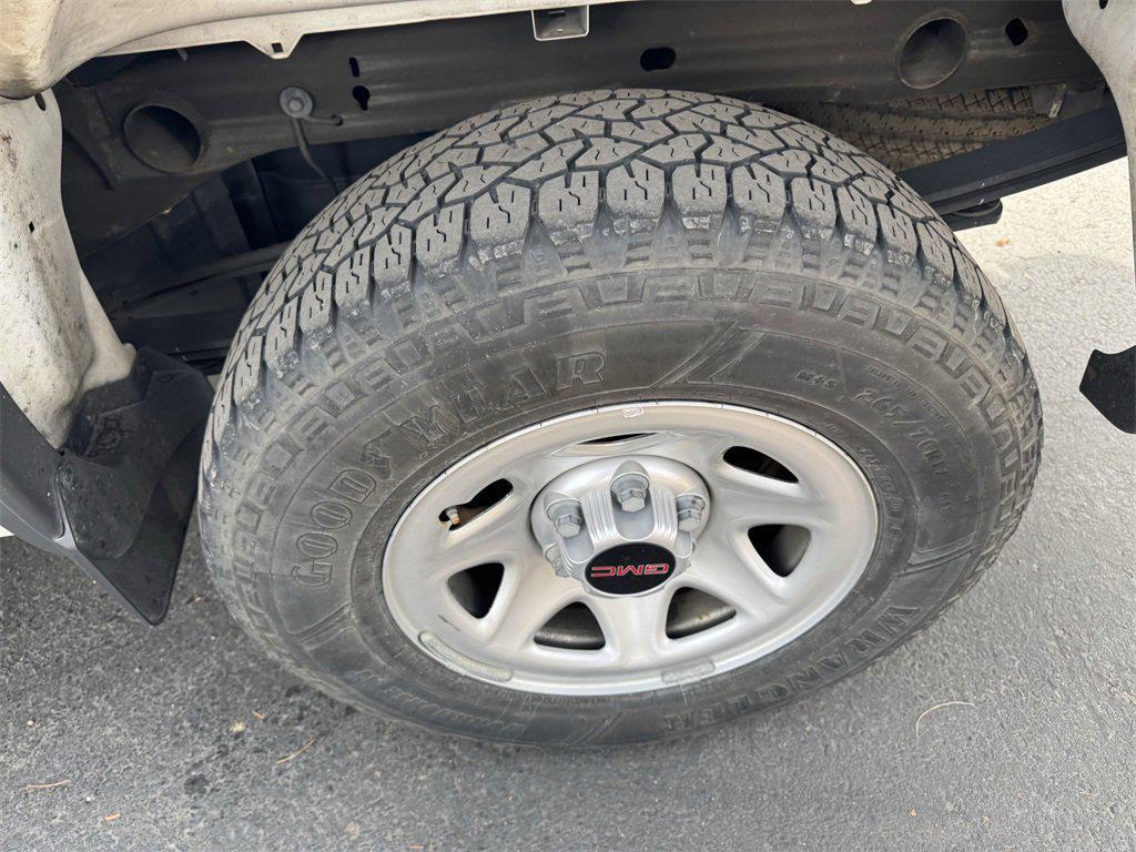 used 2018 GMC Sierra 1500 car, priced at $25,399