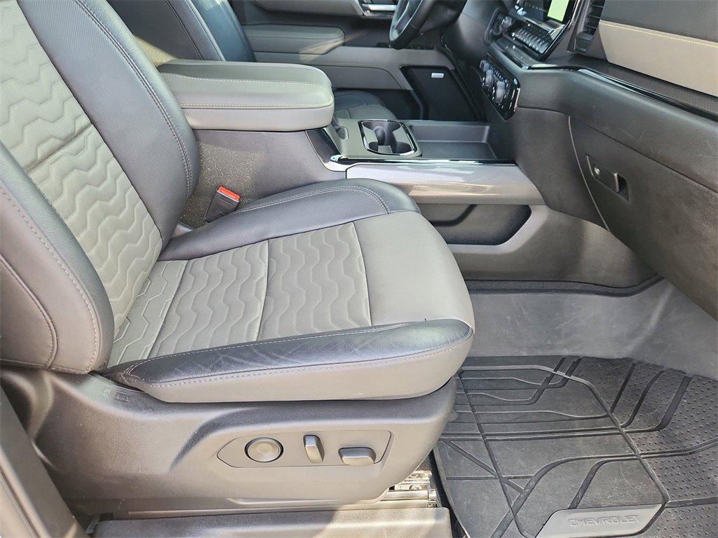 used 2025 Chevrolet Silverado 2500 car, priced at $77,999