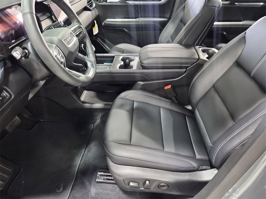 new 2026 GMC Acadia car, priced at $47,124