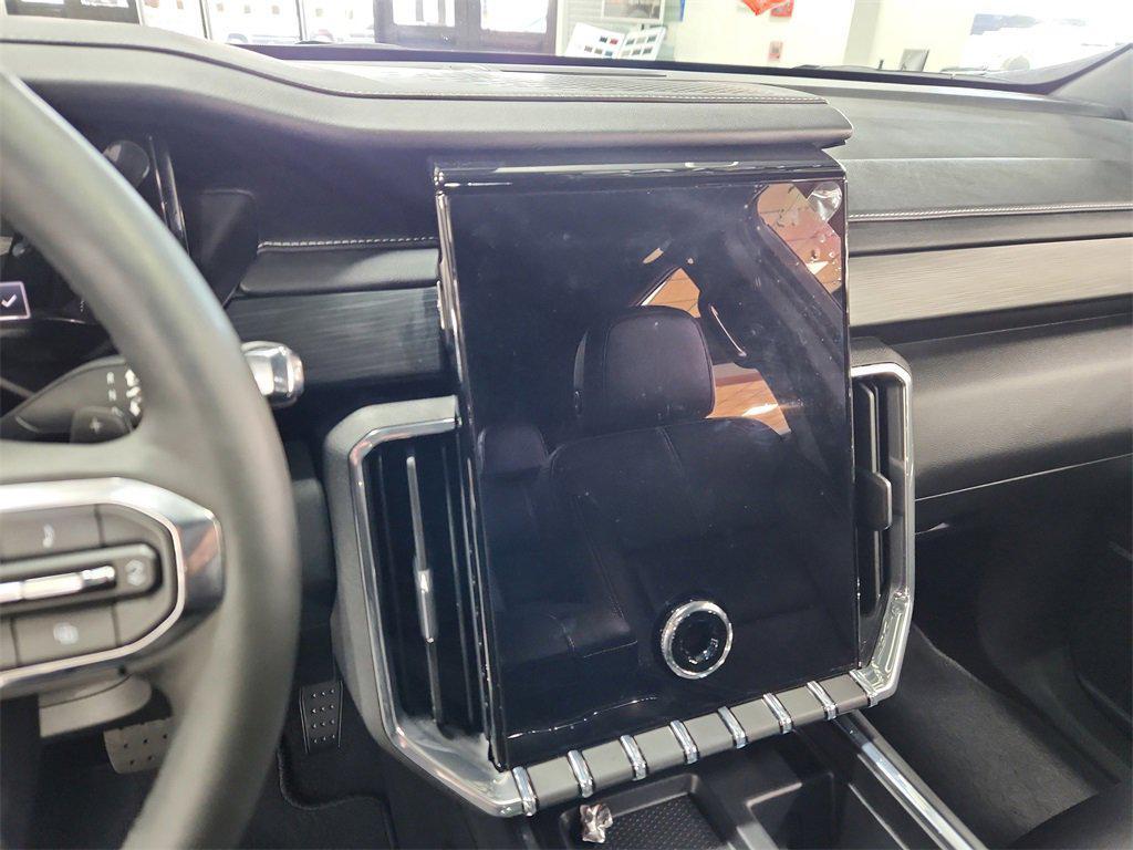 new 2026 GMC Acadia car, priced at $47,124