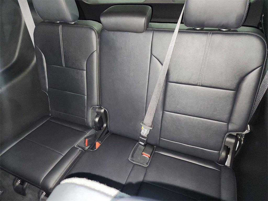 new 2026 GMC Acadia car, priced at $47,124