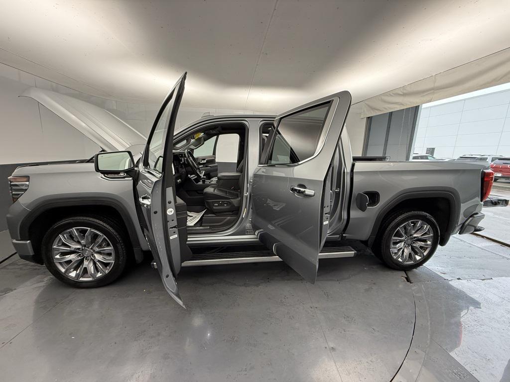 used 2024 GMC Sierra 1500 car, priced at $53,241