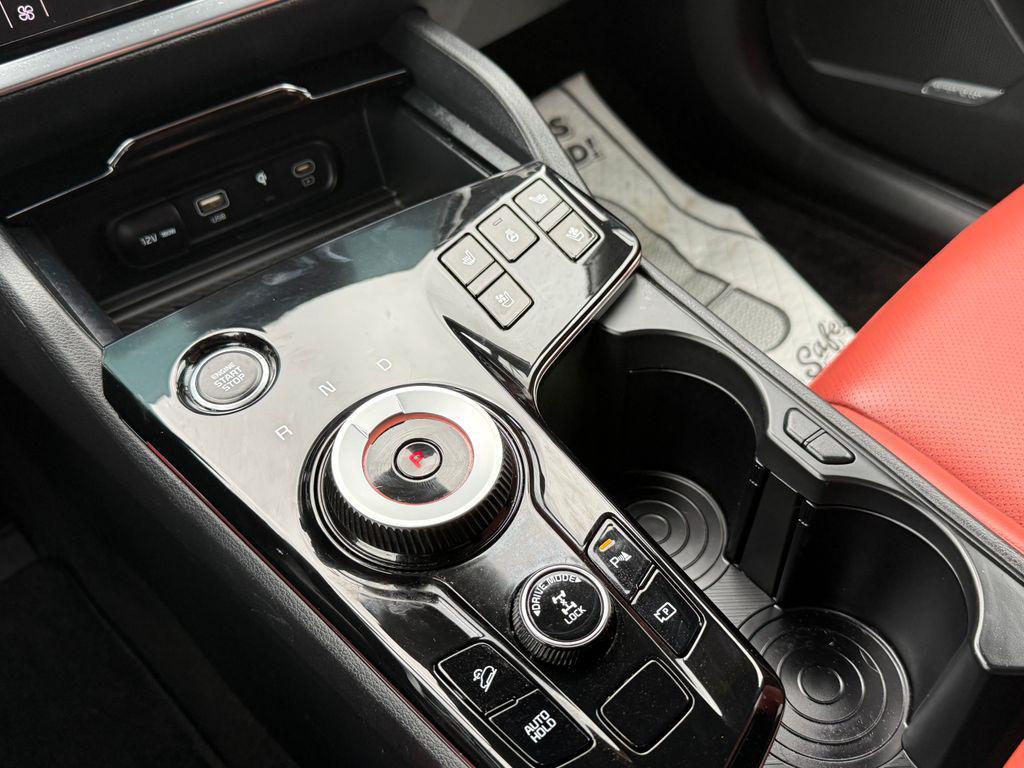 used 2023 Kia Sportage Hybrid car, priced at $23,772