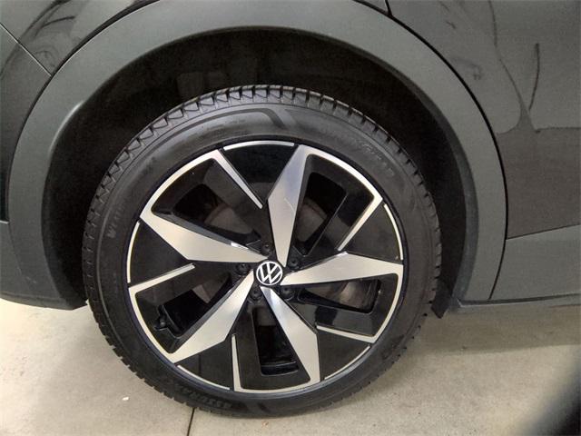 used 2023 Volkswagen ID.4 car, priced at $19,995