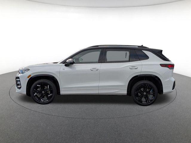 new 2026 Volkswagen Tiguan car, priced at $38,402