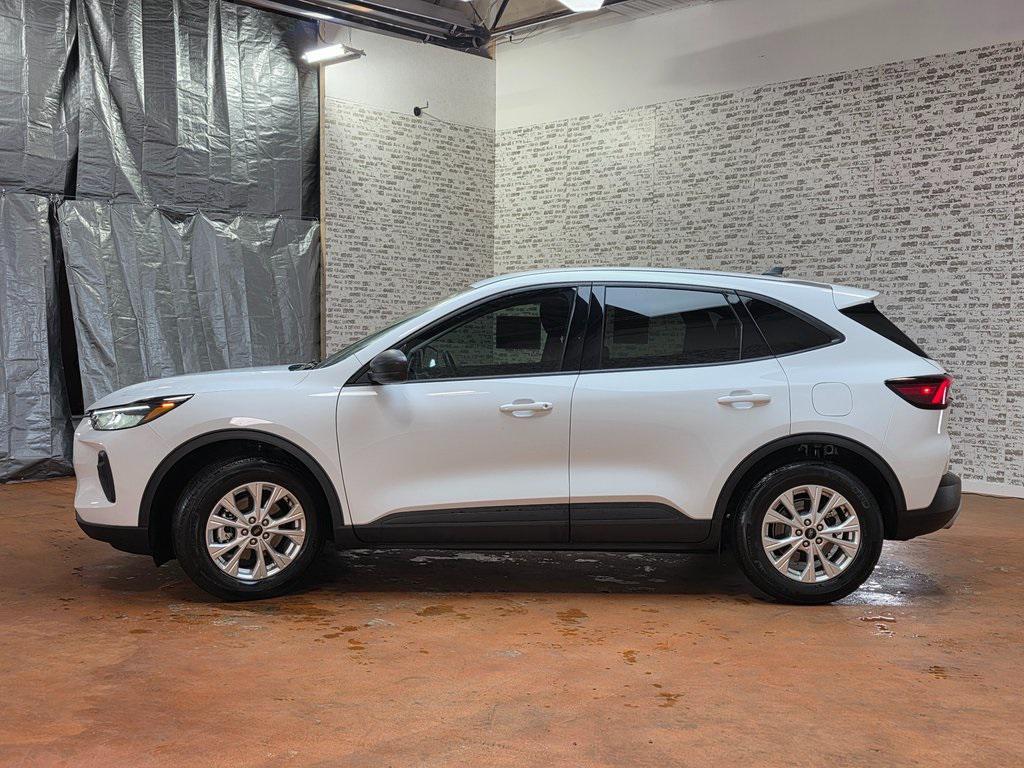 used 2025 Ford Escape car, priced at $20,966