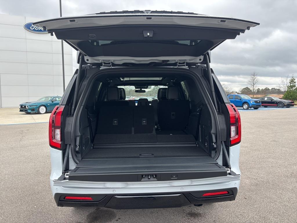 new 2026 Ford Expedition car, priced at $78,893