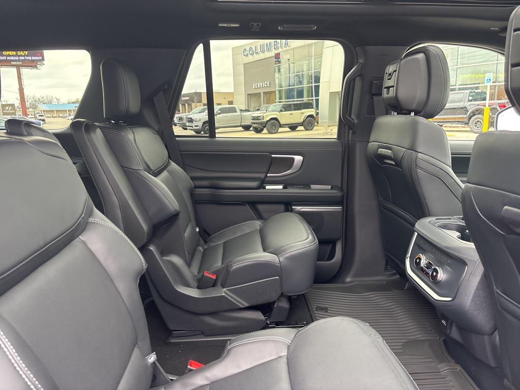 new 2026 Ford Expedition car, priced at $78,893