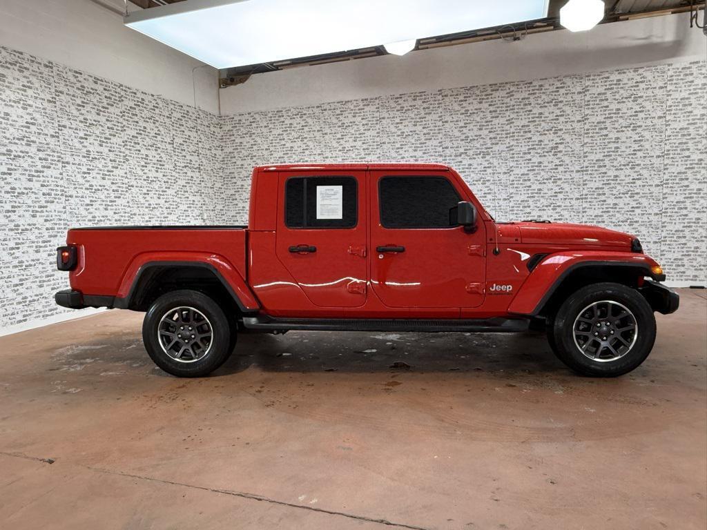 used 2022 Jeep Gladiator car, priced at $27,745