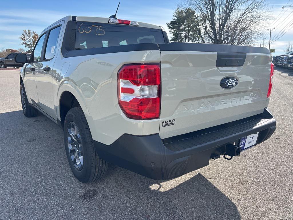 new 2025 Ford Maverick car, priced at $35,624
